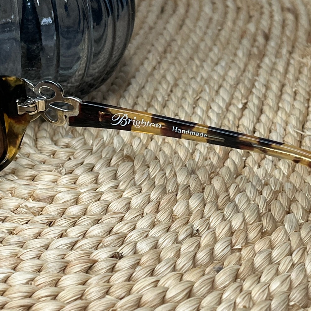 Brighton Infinity Flower Tortoiseshell Sunglasses… - image 6